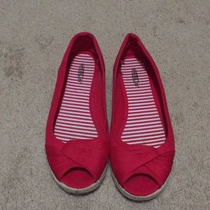 Red flats